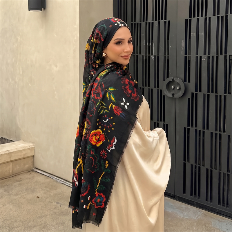 Embroidery Hijab - Hijab Muçulmano de Cetim Luxuoso para