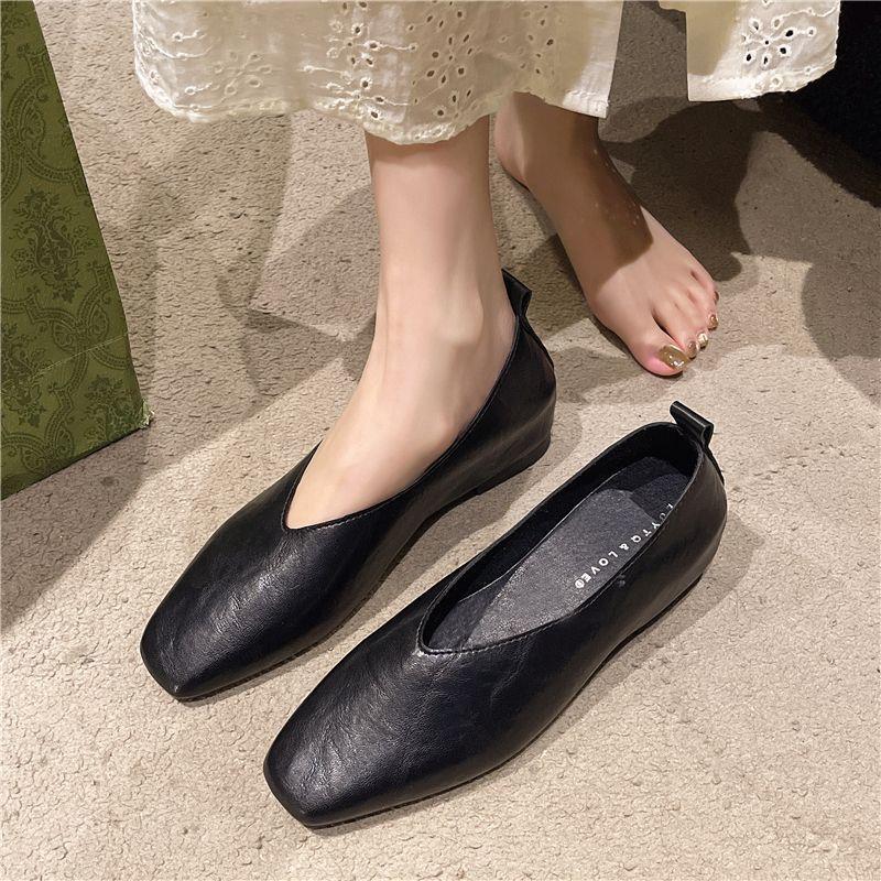 Embroidery Flat Shoes - Sapatos Femininos de Moda: Loafers de