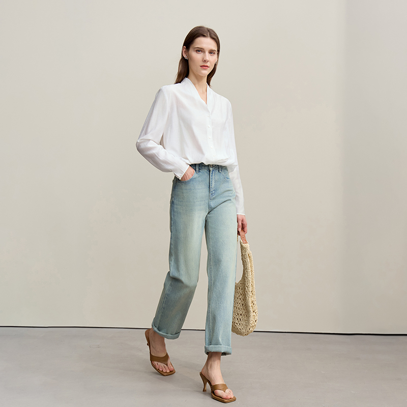 Calça Jeans Feminina Amii 2026 - Embroidery Effect avaliação e preço