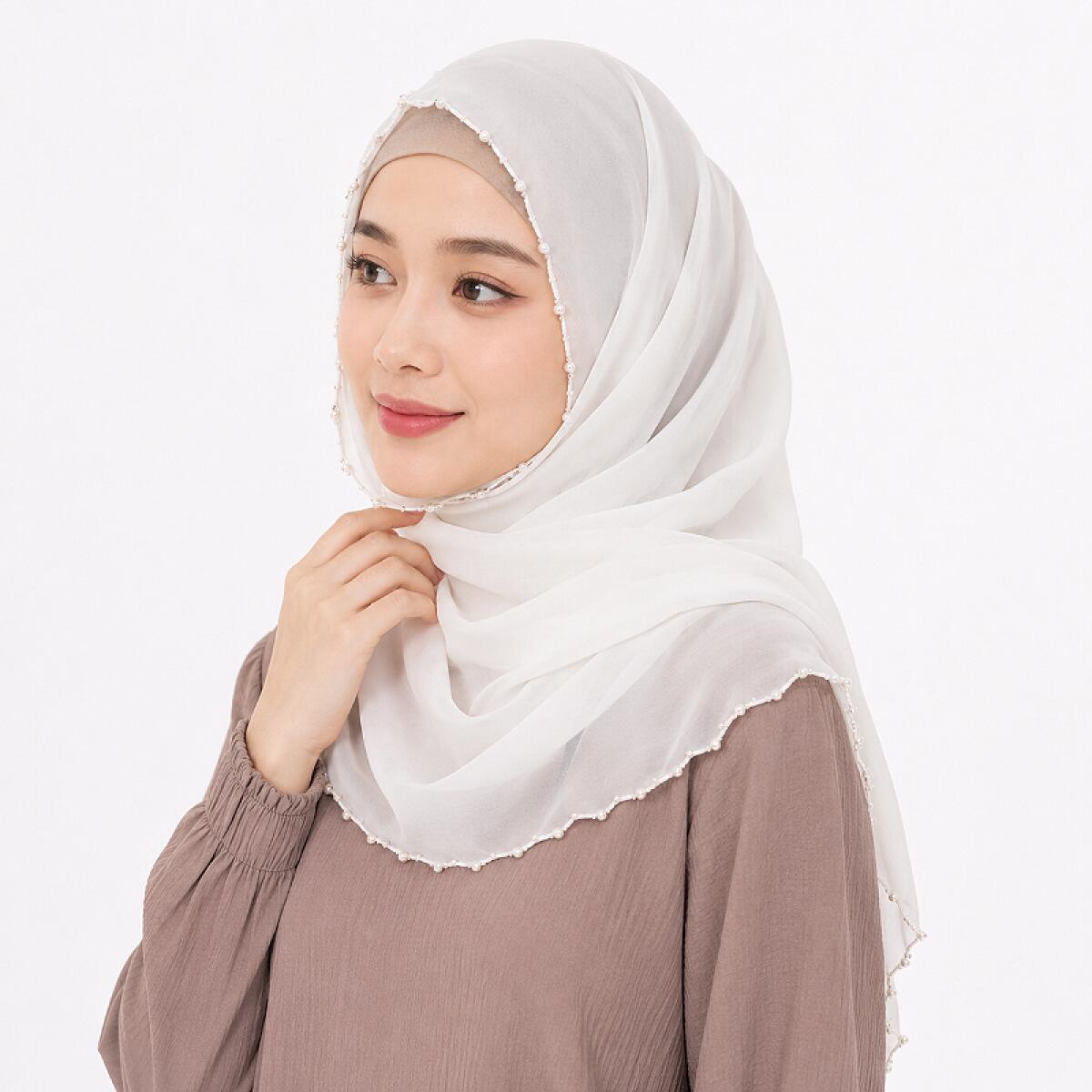Lenço Hijab Liso de Chiffon Pé - Embroidery Hijab avaliação e preço