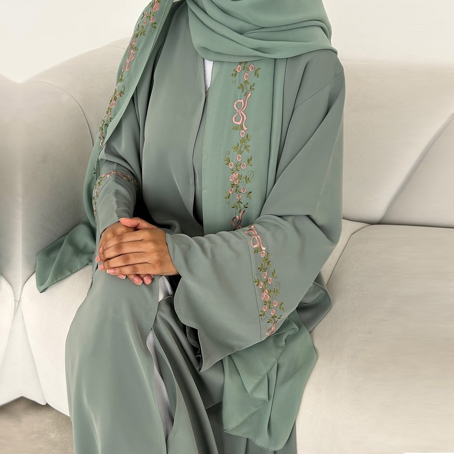 Fabricante de Abayas em Dubai, - Embroidery Hijab avaliação e preço